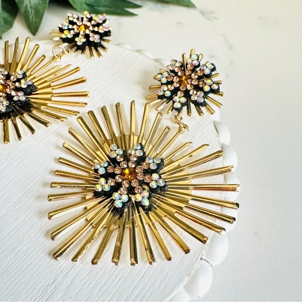 2/$30🌵 Gold Heart Earrings Firework Rhinestone Sunburst Sparkle Statement NEW